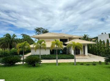 Casa · 520m² · 4 Quartos · 2 Vagas · Residencial Aldeia do Vale - Sobrado Clássico mobiliado e decorado, 4 suítes plenas à Venda no Resid