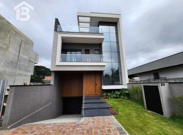 Casa · 280m² · 3 Quartos · 1 Vaga · Tríplex de Alto Padrão