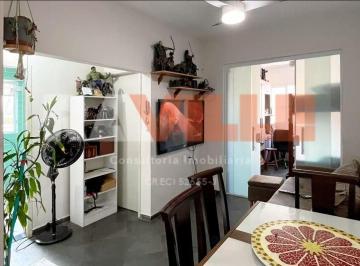 Apartamento · 46m² · 2 Quartos · 2 Dormitórios na quadra da praia | Embaré - Santos