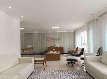Casa · 384m² · 4 Quartos · 4 Vagas · Sobrado com 4 quartos à venda Jardim Têxtil, 384 metros.