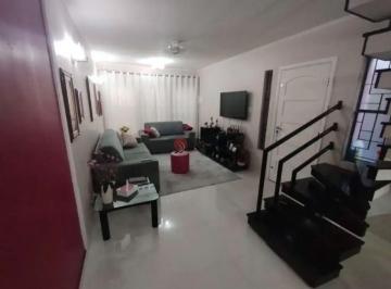 Casa · 150m² · 2 Quartos · 2 Vagas · Sobrado com 2 dormitórios à venda no Jardim Vila Formosa, 150 metros.