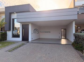 b1bfa20751ef2b1aaa673e43b6a34cd5be6ef103 · Casa com 3 dormitórios para alugar, 180 m² por R$ 6.320,00/mês - Condominio Residencial Hawai - Jagu
