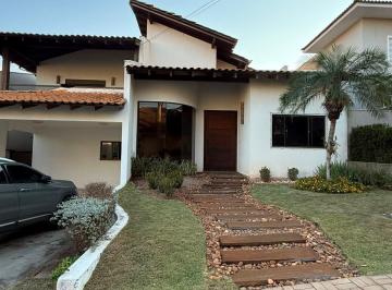 Casa · 440m² · 3 Quartos · 4 Vagas · Condomínio Residencial Alphagarden - SOBRADO ALPHAGARDEN