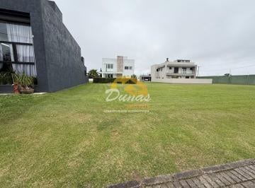 Terreno · 297m² · TERRENO NO CONDOMÍNIO À VENDA CRUZEIRO DO SUL - TRAMANDAÍ/RS
