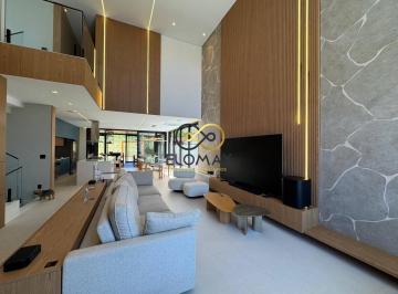 62278d96797692920ebdb89818fbee9ab06bf989 · Casa de Alto Padrão 550m² com 5 Suítes e 6 Vagas no Aruã Ecopark