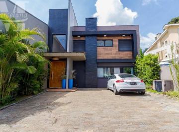 30165b3a9b4bc14510c0343a8c7879a520cd95e3 · CASA ALTO PADRÃO MOBILIADA NO CONDOMINIO COLINÁ DO ARVOREDO. PISCINA, ESPAÇO GOURMET, 4 SUÍTES, 5 VA