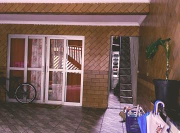 Casa · 240m² · 5 Quartos · 2 Vagas · Sobrado em Piraporinha - Diadema