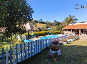 a45650db2d5c801be770078faed66866e0e62ad1 · Graciosa chácara a venda em Pinhalzinho /SP, com área total de 6.000m², 4 dormitórios, piscina, lago
