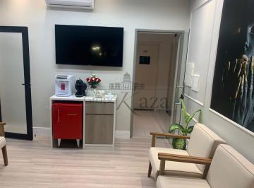 Comercial · 51m² · 1 Vaga · Comercial Sala Condomínio em São José dos Campos