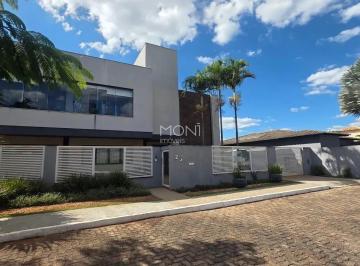 whatsapp-image-2026-09-30-at-08-35-111790773669529.jpeg · CASA À VENDA  5 QUARTOS  ALTO PADRÃO, CONFORTO E EFICIÊNCIA, Setor Habitacional Jardim Botânico,