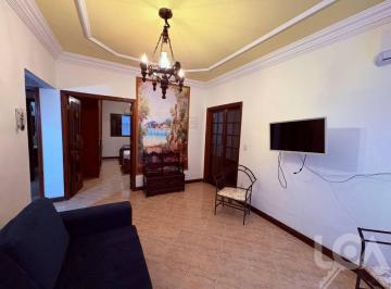 abfc6543b4aecb5840d77fe3e68f9125602a8a00 · Casa com 2 dormitórios para alugar, 57 m² por R$ 2.500/mês - Prainha - Caraguatatuba/SP