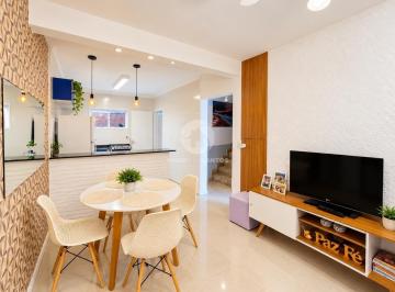 Casa · 82m² · 3 Quartos · 1 Vaga · Sobrado em Villagio, 3 Dormitórios, Suíte com Planejados e Garagem Próximo à Av. Afonso Pena – Santo