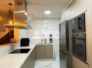 Casa · 124m² · 3 Quartos · 2 Vagas · Composta por três quartos, sendo um deles uma suíte