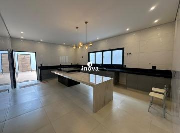Casa · 205m² · 3 Quartos · 2 Vagas · Casa a venda, Bairro Jardim do Lago