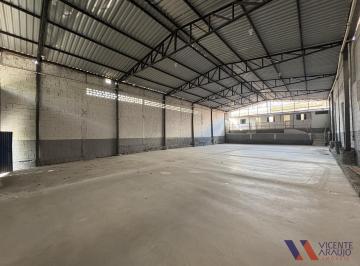 Comercial · 320m² · Galpão para alugar em Betim com 320 m² e fácil acesso à BR-381