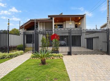 Casa · 391m² · 4 Quartos · Sobrado com 391,25m² 4 quartos, à venda, no bairro São Pedro em São José dos Pinhais