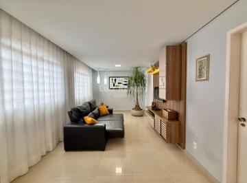 Casa · 169m² · 3 Quartos · 7 Vagas · Casa à venda no bairro Santa Efigênia