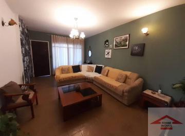 f1df6142c497d02d91b6bddc589d60fc0f52f0e8 · Casa com 4 dormitórios (1 suíte) à venda, 318 m² por R$ 850.000 - Jardim Pacaembu - Jundiaí/SP