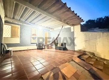 Casa · 80m² · 2 Quartos · 2 Vagas · Casa para venda em Jardim Guanabara de 80.00m² com 2 Quartos e 2 Garagens