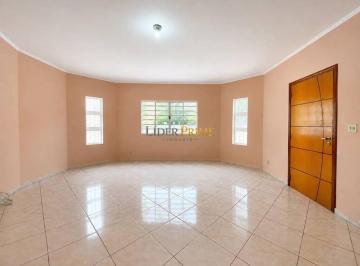 Imagem 1 · Casa para aluguel em Centro, Extrema