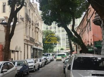 Imagem 1 · Prédio Inteiro para venda em Catete, Rio de Janeiro