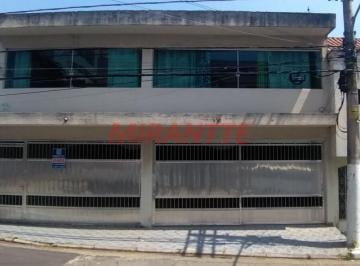 c9bc319460f7e3420fb24410451b8b33.jpg · Sobrado de 220m² com 3 quartos