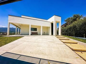 Casa · 1000m² · 4 Quartos · Casa à venda - em Vargem