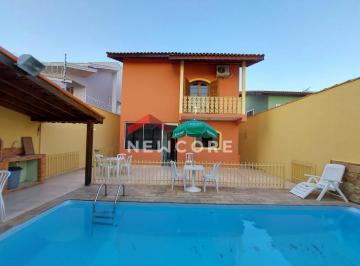 Casa · 210m² · 4 Quartos · 3 Vagas · Sobrado em Rua José Cândido Cappelli - Jardim Altos de Santana I - Jacareí/SP