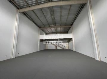 Photo 1 · Loja para alugar 336m² em Vila Lucy