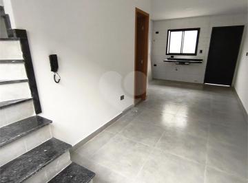 Casa · 56m² · 2 Quartos · 1 Vaga · Condomínio com 2 quartos à venda em Real - SP