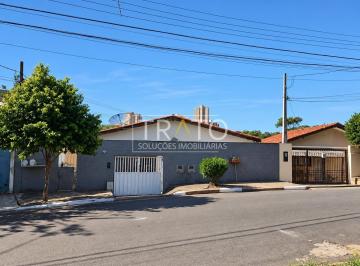 0 · Casa com 3 edículas à venda no Jardim Flamboyant, Campinas, SP.