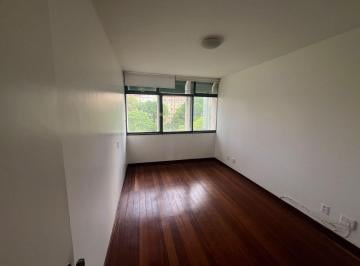 Apartamento de 3 quartos, Brasília · Apartamento Planta Vazada 132 m² | Asa Norte — Andar Alto, Vista Livre