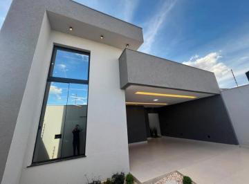Casa · 135m² · 3 Quartos · 2 Vagas · Casa 03 Quartos, sendo uma Suíte localizada no bairro Jardim itália - Região Les