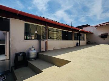 Casa de 3 quartos, Varginha · CASA A VENDA NO BAIRRO: CIDADE NOVA - VARGINHA/MG.