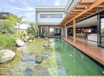 Casa · 787m² · 5 Quartos · 8 Vagas · Casa à venda em Sorocaba, Condomínio Residencial Saint Patrick, com 5 suítes, com 787 m²