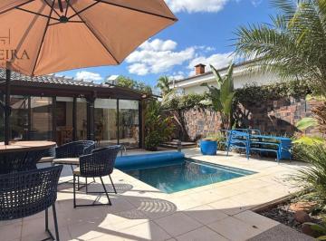 Casa · 288m² · 3 Quartos · 2 Vagas · Casa à venda em Araçoiaba da Serra, Jundiaquara, com 3 suítes, com 288 m²