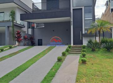 Casa · 320m² · 3 Quartos · 2 Vagas · Casa para Aluguel em Itupeva: 3 Suítes e Vista Livre