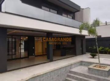 Casa · 451m² · 5 Quartos · 4 Vagas · Casa Sobrado a venda 05 quartos no Condomínio Res. Mônaco Urbanova