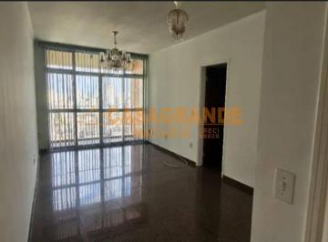 Apartamento · 84m² · 2 Quartos · 1 Vaga · Apartamento à Venda |2 quartos| Centro | Edifício Logos