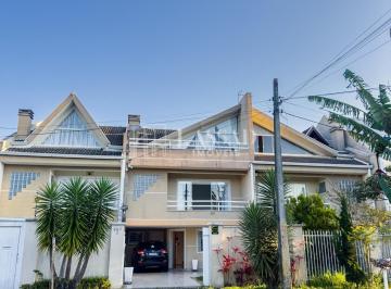 1 · Sobrado com Ático e Terraço | 3 Quartos | Tarumã