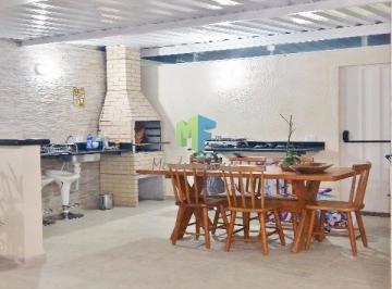 Foto 15 · Apartamento térreo muito aconchegante, rico em moveis planejados e amplo quintal