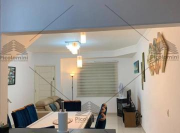 Foto 01 · Casa com 3 suítes, 5 banheiros, 4 vagas e 200m² em São Paulo-SP!