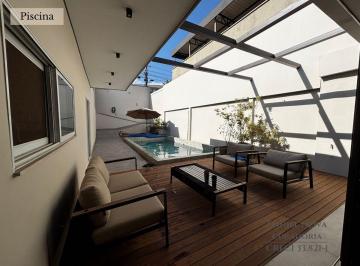 Casa de 3 quartos, Arniqueira · Casa Térrea de Alto Padrão - 400m² com Lazer Completo em Arniqueiras