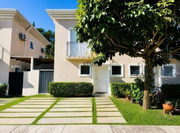 Casa · 110m² · 3 Quartos · 2 Vagas · Casa em Condomínio à Venda no Jardim Colibri | 3 Dormitórios, Suíte, Varanda Gourmet e Lazer Complet
