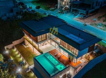 Casa · 1400m² · 4 Quartos · 6 Vagas · Mansão de Altíssimo Padrão à venda na Granja Viana | 4 Suítes e lazer completo