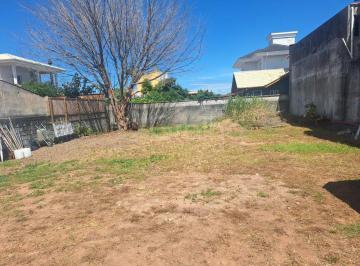 Photo 1 · Terreno de 360m² no Carianos.