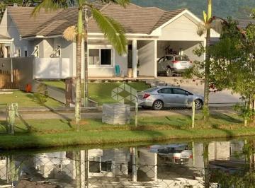 Casa · 205m² · 3 Quartos · 2 Vagas · Casaem Condomínio 3 quartos sendo 1 suíte - Santo Amaro da Imperatriz/SC