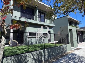 Casa · 197m² · 3 Quartos · Casa à venda - na Praia dos Açores