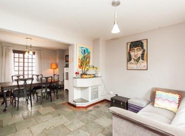 Casa · 263m² · 3 Quartos · Casa à venda - em Guabirotuba