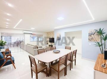 Casa · 200m² · 4 Quartos · 3 Vagas · Casa térrea de esquina 3 quartos de 200m² Guará I